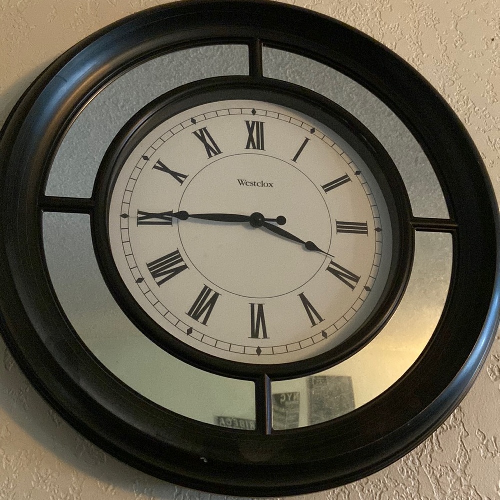 Black clock